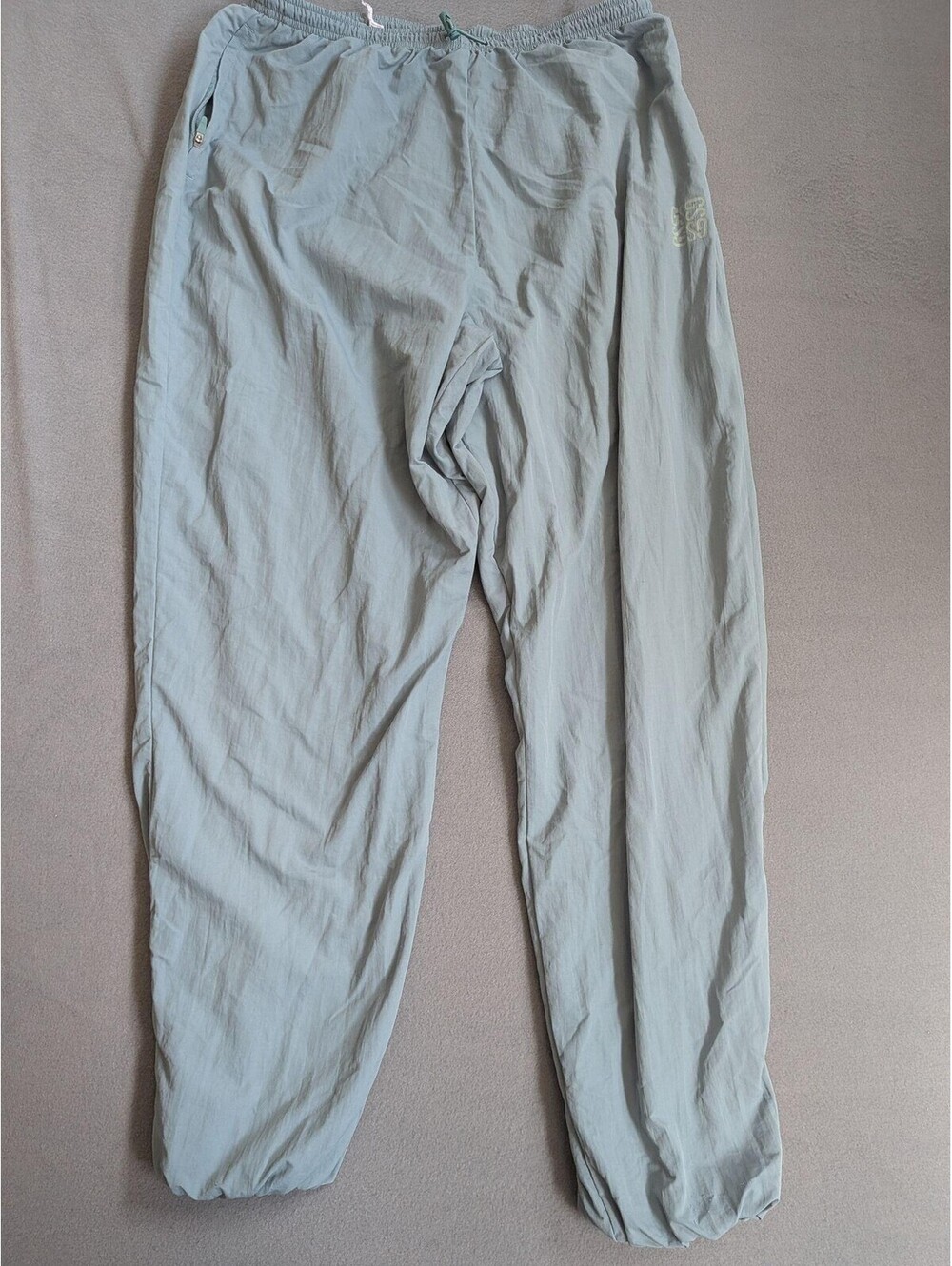 Gymshark Track Pants Mens M Gray Lightweight Elastic Waist Zip Pocket Tapered